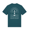 Leuchtturm T-Shirt: Auf dem Rücken prangt ein großer, minimalistischer Backprint mit Leuchtturm, Wellen, Sonne und Wolken.