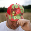 Rote Riesling Trucker Cap mit Weinreben